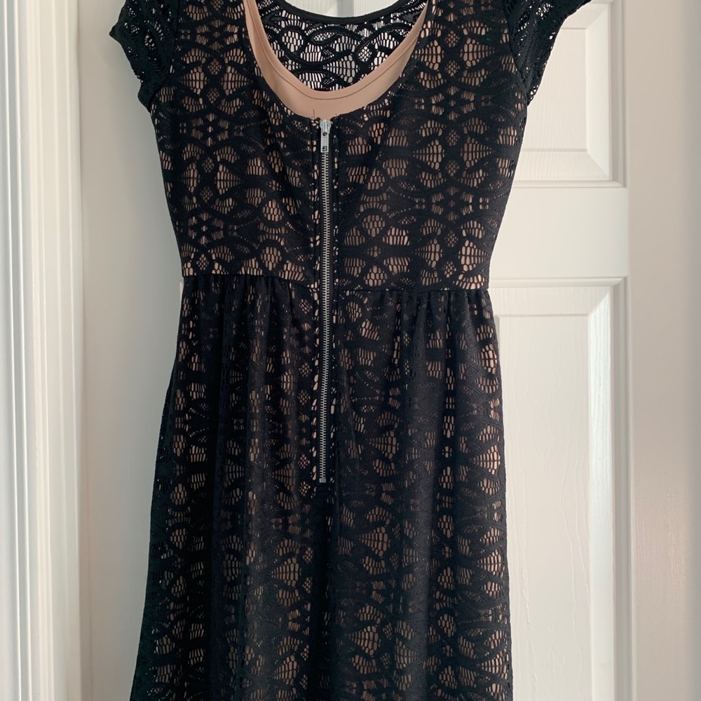 Speckless Black lace dress size 3